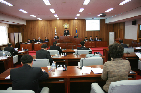 '2008년도 예산안 통과' 게시글의 사진(1) '제110회제4차본회의.JPG'