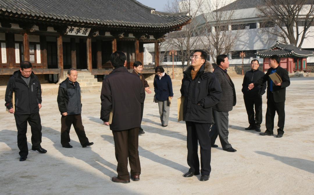 '총무위원회 새해벽두부터 왕성한 의정활동 펼쳐' 게시글의 사진(4) '충주관아공원.jpg'