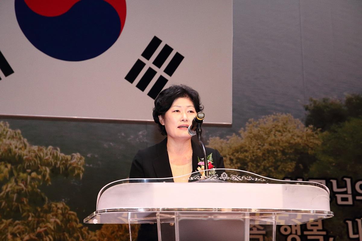 '2014 어르신 웰빙 건강체조대회 참석' 게시글의 사진(1)