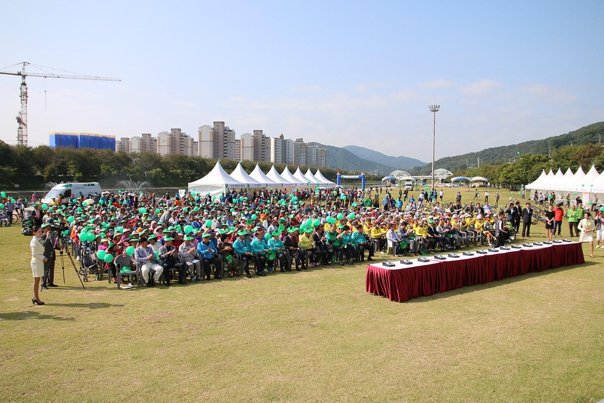 '녹색자전거 대행진 참석' 게시글의 사진(7)