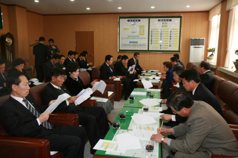 '의회.집행부간의 정례간담회 개최' 게시글의 사진(1)