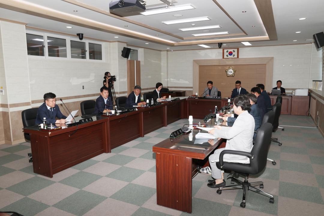 '제228회 임시회 예산결산특별위원회' 게시글의 사진(7)