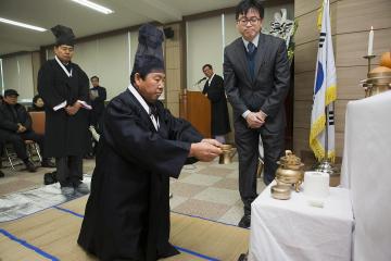 한국전쟁당시 민간인 희생자 합동 위령제 참석